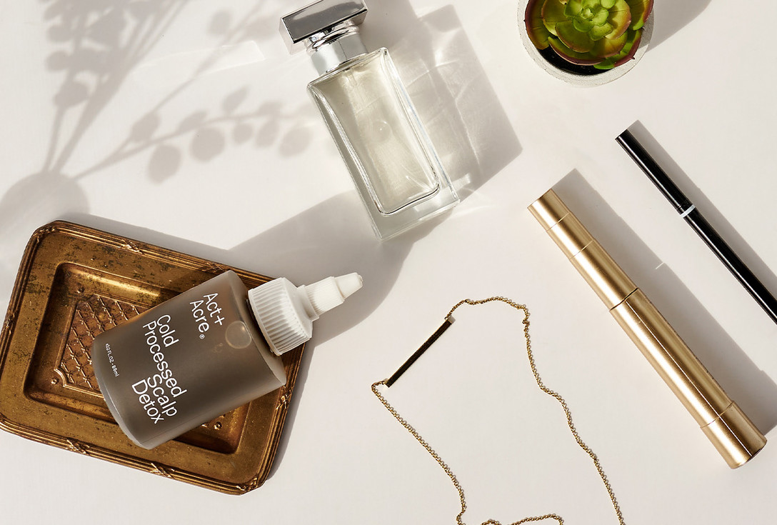 產(chǎn)品包裝設(shè)計開啟方式的情感化設(shè)計研究 產(chǎn)品包裝設(shè)計開啟方式的情感化設(shè)計研究