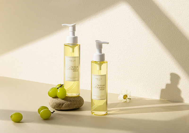 Valentino全系列美妝正式進(jìn)軍中國(guó)市場(chǎng) Valentino全系列美妝正式進(jìn)軍中國(guó)市場(chǎng)