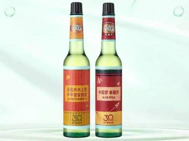 爺青回！六神換包裝了？這設(shè)計(jì)真“考古”！