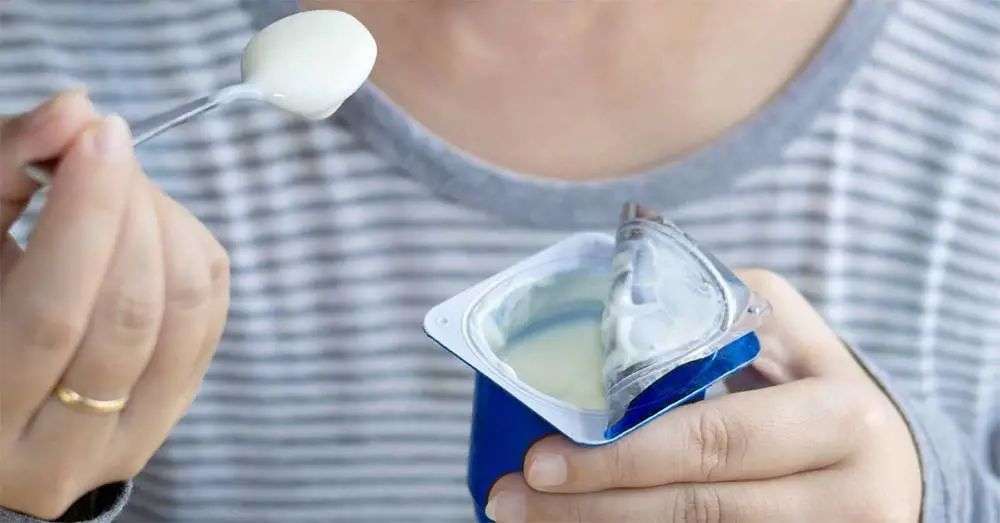 再也不用「擠牙膏」，高露潔換上的「潤滑劑」包裝，讓牙膏從此一滴不剩