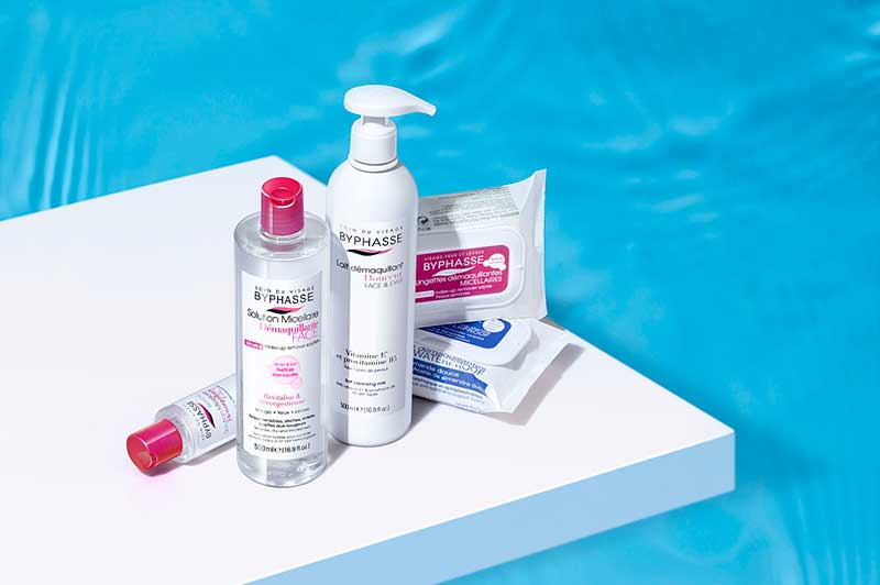 吊腳設(shè)計(jì)對(duì)化妝品塑料瓶使用體驗(yàn)的影響 吊腳設(shè)計(jì)對(duì)化妝品塑料瓶使用體驗(yàn)的影響